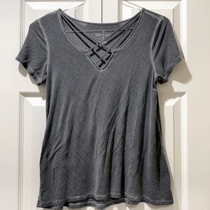 American Eagle short sleeve t-shirt